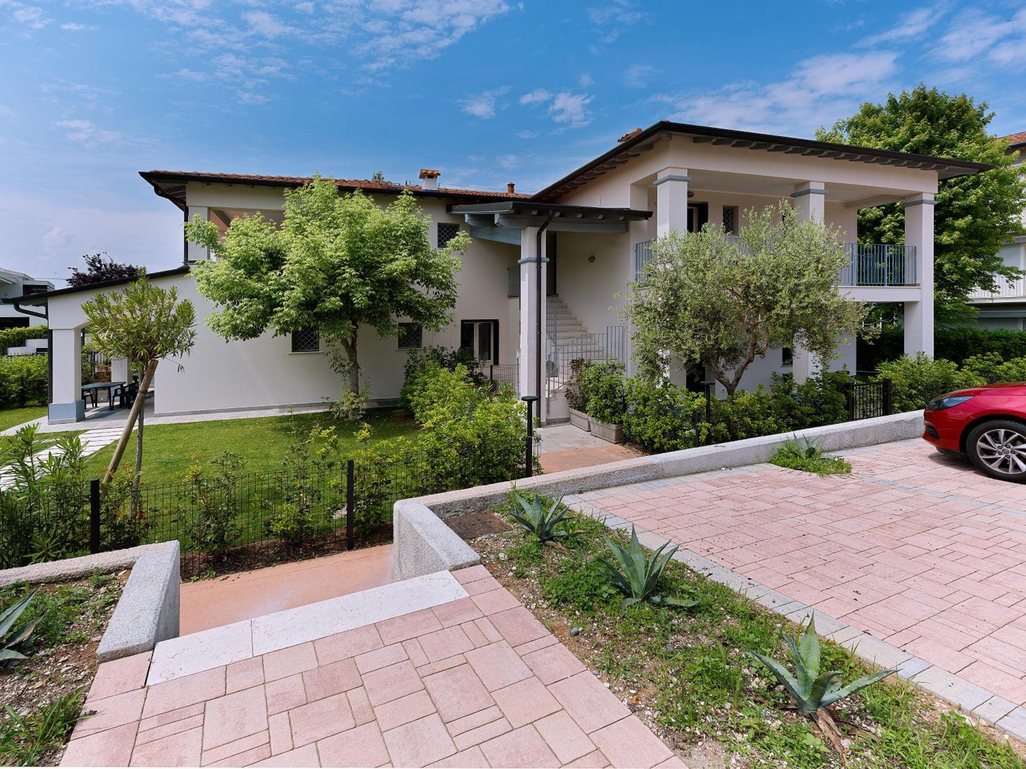Residence Fiore Rosso Sirmione Exterior photo