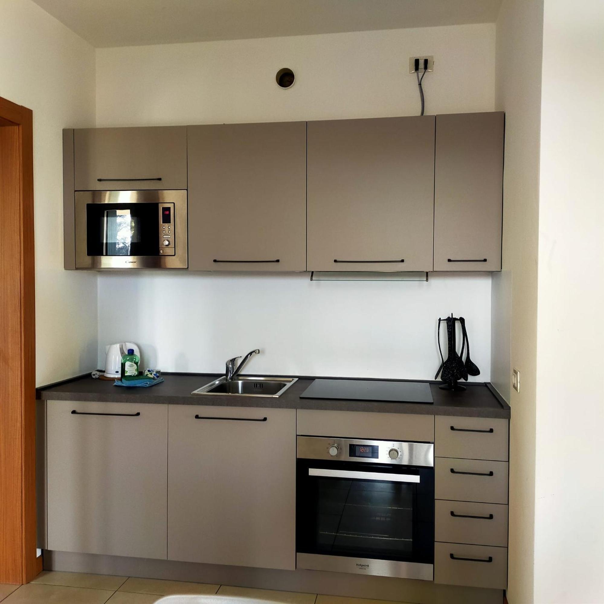 Residence Fiore Rosso Sirmione Room photo